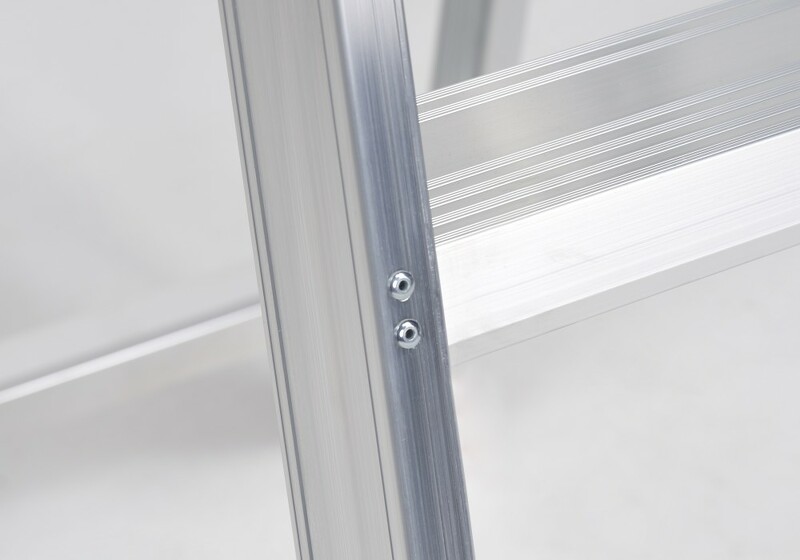 Altrex Sierra SEO 3 Trap - Enkel - Aluminium - 3 Treden - Max. Werkhoogte 2,7m - Detailed view of the product