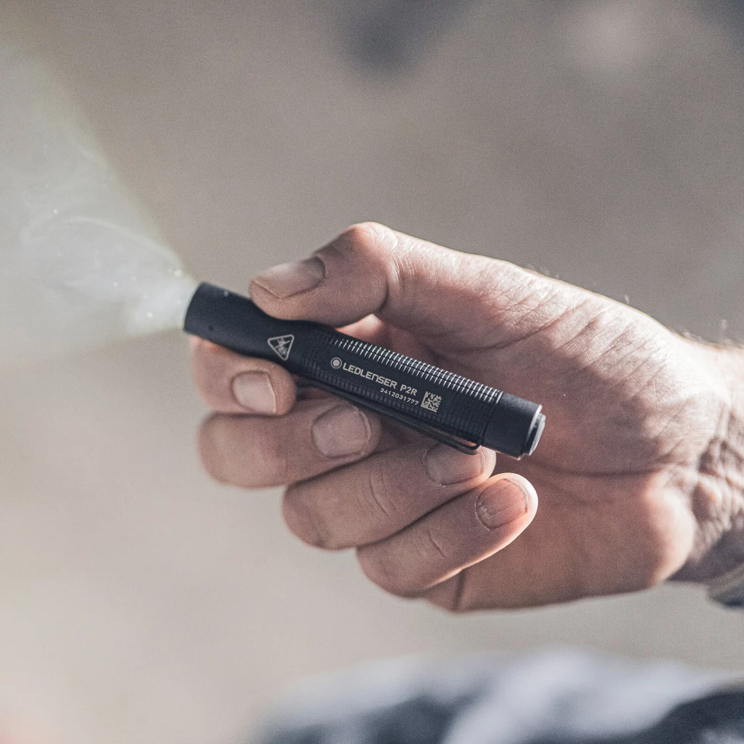 Ledlenser P2R LED Zaklamp - IP54 - 200Lm - Oplaadbaar thumbnail 2