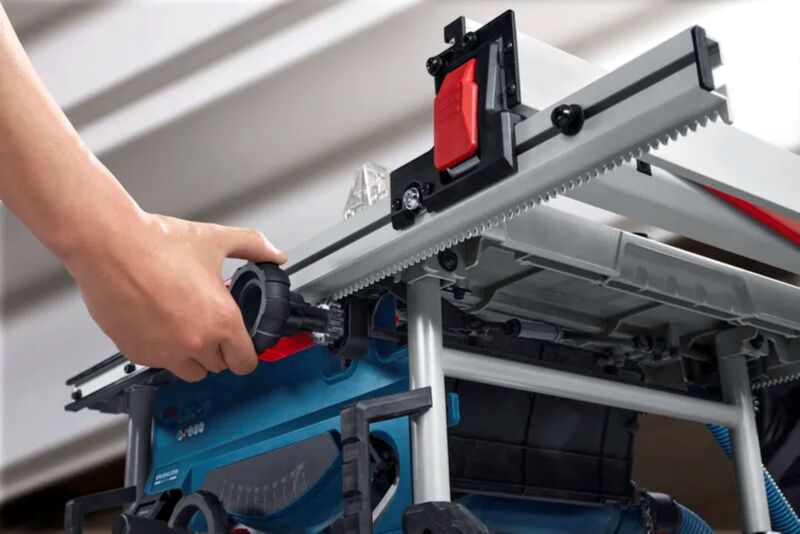 Bosch GTS 18V-70 18V Accu Tafelzaag - 216x30mm - Detailed view of the product