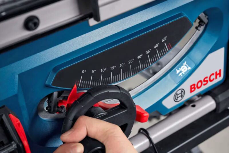 Bosch GTS 18V-70 18V Accu Tafelzaag - 216x30mm - Detailed view of the product