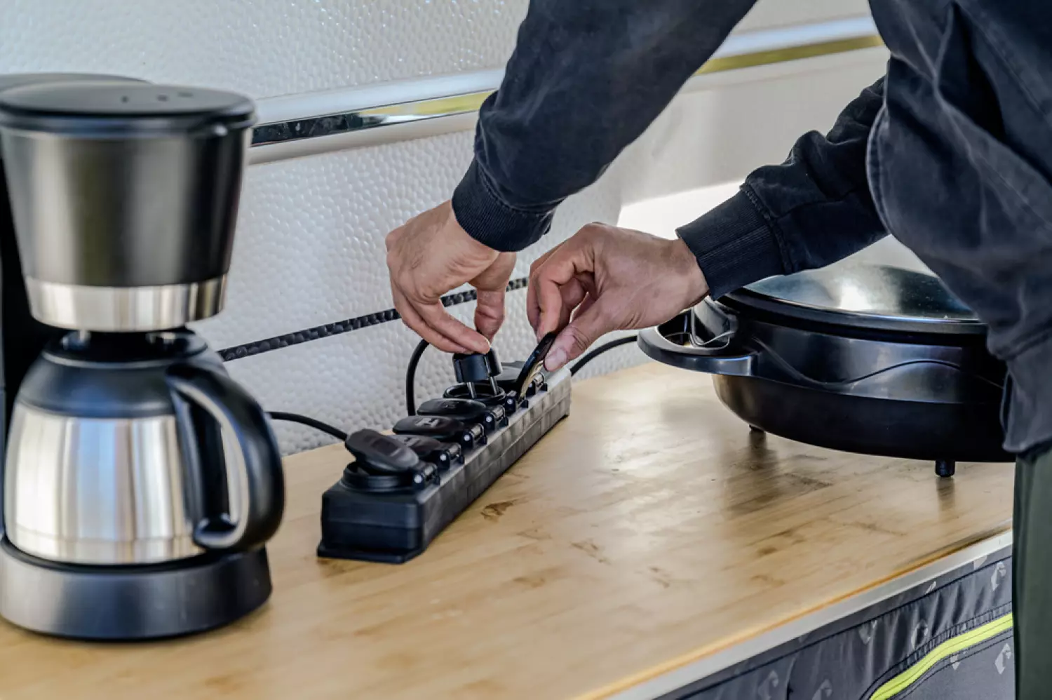 Brennenstuhl 1159970 Stekkerdoos IP44 6-voudig - H07RN-F 3G1,5 - 2m thumbnail 4