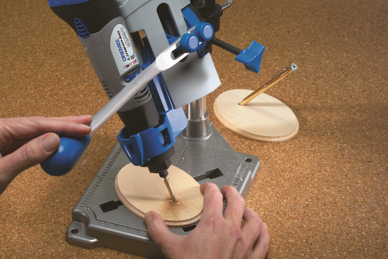 Dremel 220 Workstation - Boorstandaard - Detailed view of the product