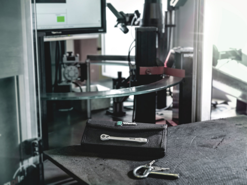 Wera 05004021001 8100 SA 11 Zyklop Metal Doppenset Met Omschakelpal - 1/4" - Detailed view of the product