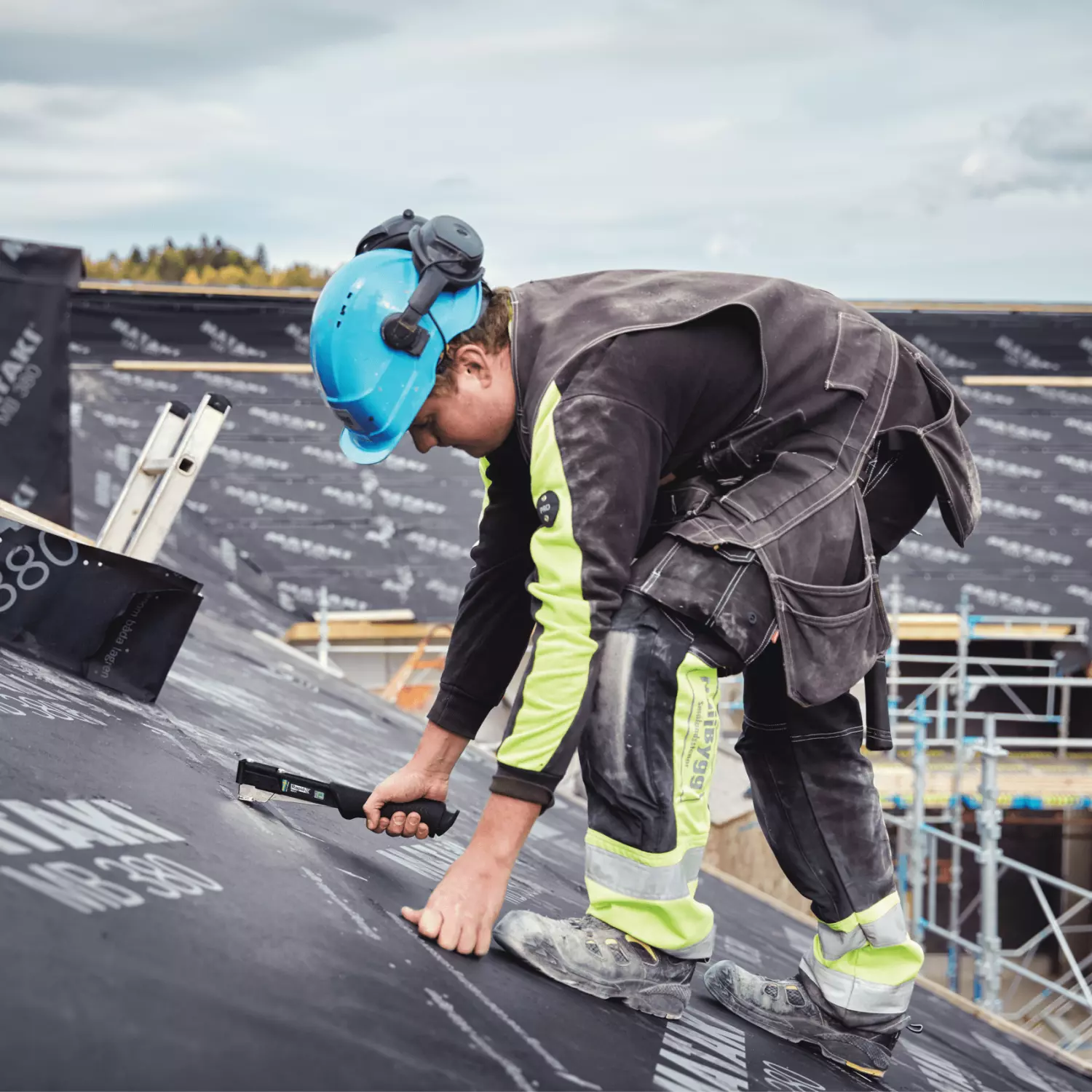 Rapid PRO R311 Black Edition Hamertacker 6-12mm thumbnail 3