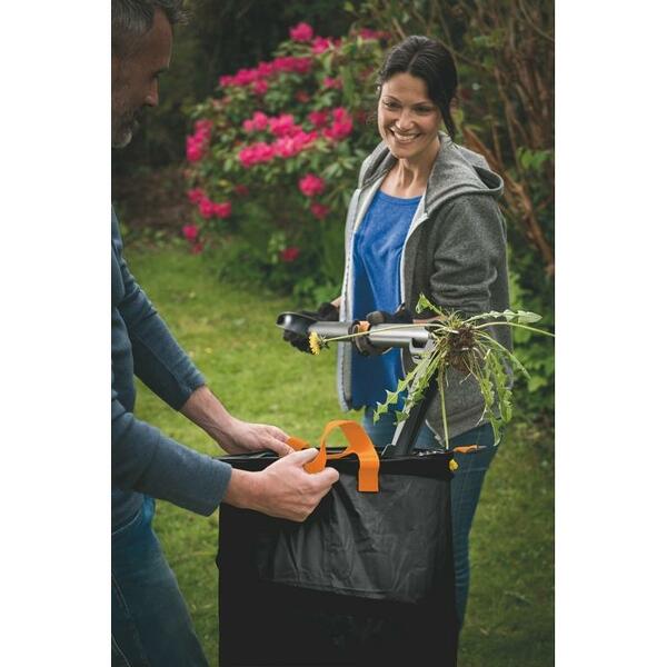 Fiskars 135041 Solid PopUp Tuinafvalzak - 56L - Detailed view of the product