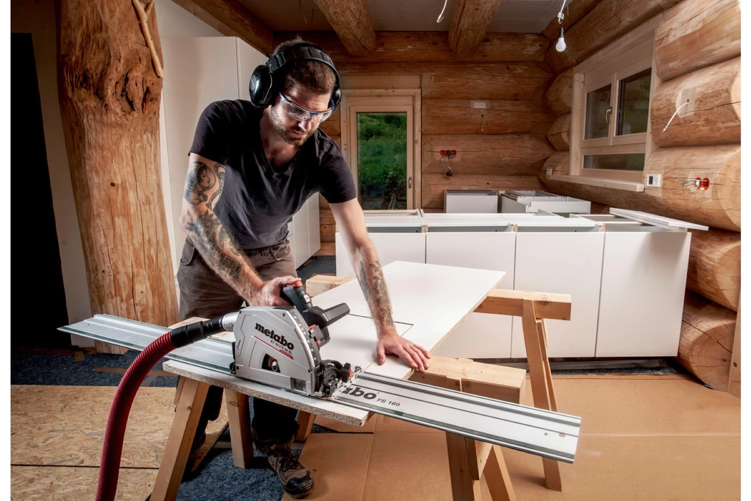 Metabo KT 18 LTX 66 BL 18V Li-ion Accu Invalcirkelzaag Set (2x 8.0Ah Accu) Incl. Geleiderail In MetaBOX - 165 X 20mm - Koolborstelloos thumbnail 4