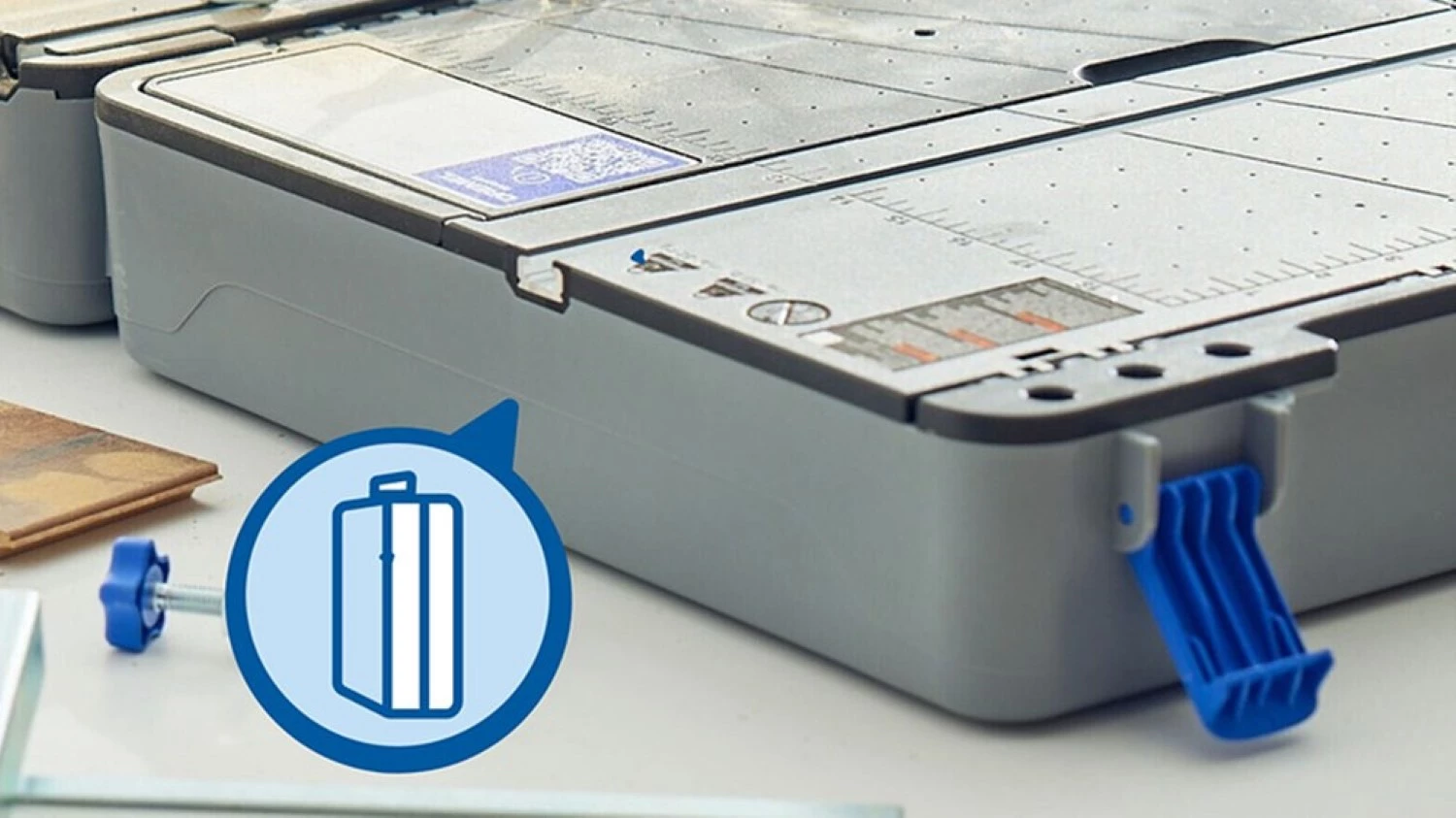 Dremel CS12V-SC1 12V Accu Blueprint Draagbaar Zaagstation Set (1x 2.0Ah) In Koffer thumbnail 4