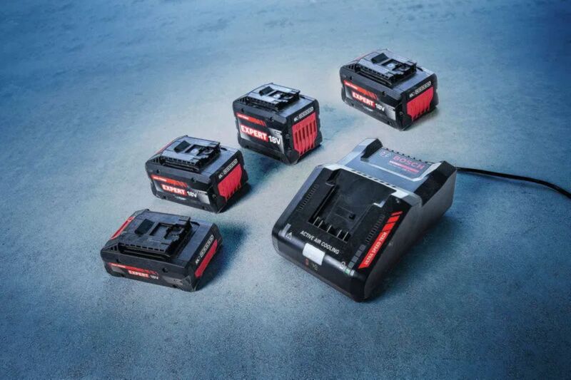 Bosch EXAL18V-160 18V High Power Accu Oplader - 16A - Detailed view of the product