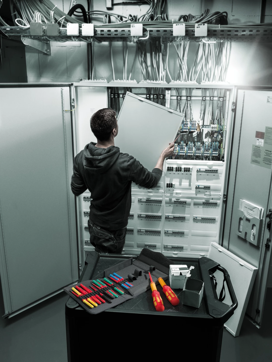 Wera 05006633001 23-delige Kraftform Kompakt VDE Safe-Torque Speed Schakelkast Set 1 Wisselklingenset In Etui thumbnail 2