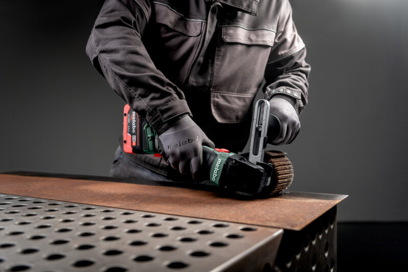 Metabo SVB 18 LTX BL 200 18V Li-ion Accu Satineermachine Body In MetaBox - 200mm - Detailed view of the product