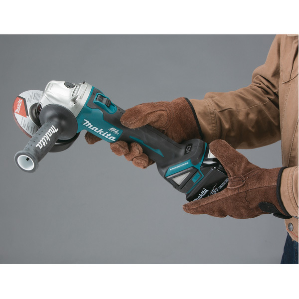 Makita DGA506Z 18V Li-Ion Accu Haakse Slijper Body - 125mm - Koolborstelloos - Softstart - Detailed view of the product