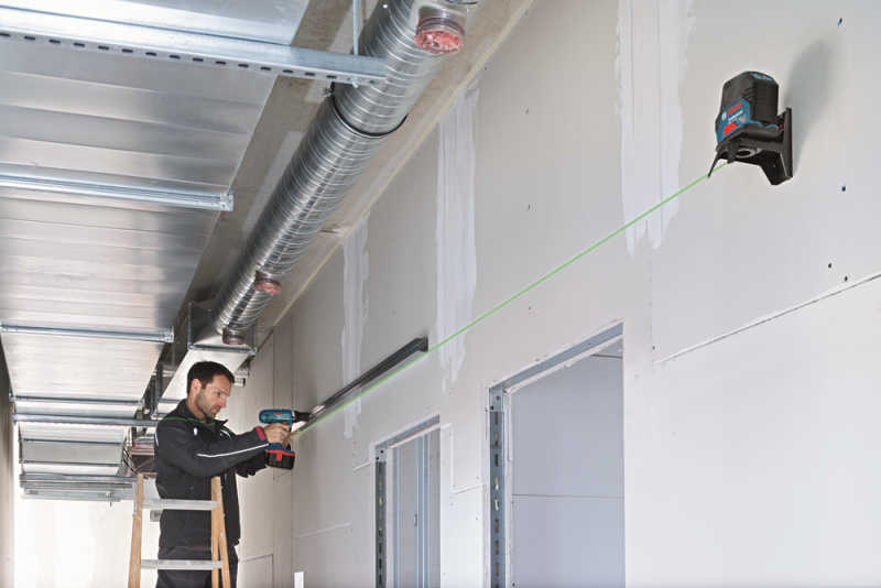 Bosch GCL 2-15 G Kruislijnlaser Met Loodlijnfunctie + Wandhouder In Koffer - 15m - Groen - Detailed view of the product