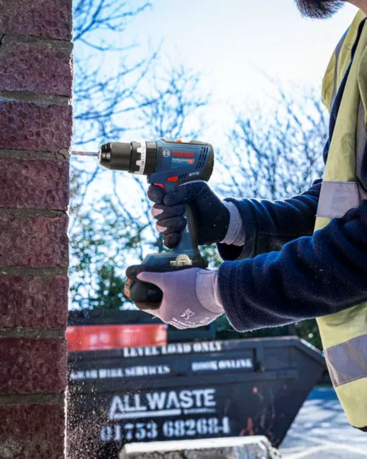 Bosch 18V Accu Klopboormachine (GSB 18V-65)&Accu Haakse Slijper (GWS 18V-8) Combiset (2x 4.0Ah + Lader) thumbnail 3