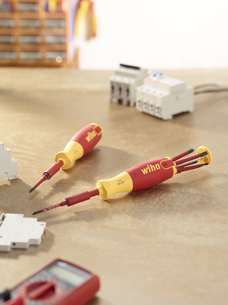 Wiha SB 2831 09 021 Magazijnbithouder LiftUp Electric Met 6 SlimBits - 6 Delig - Detailed view of the product