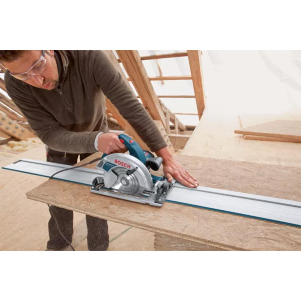 Bosch GKS 65 GCE Cirkelzaag En Geleiderail In L-Boxx - 1800W - 190mm - Detailed view of the product